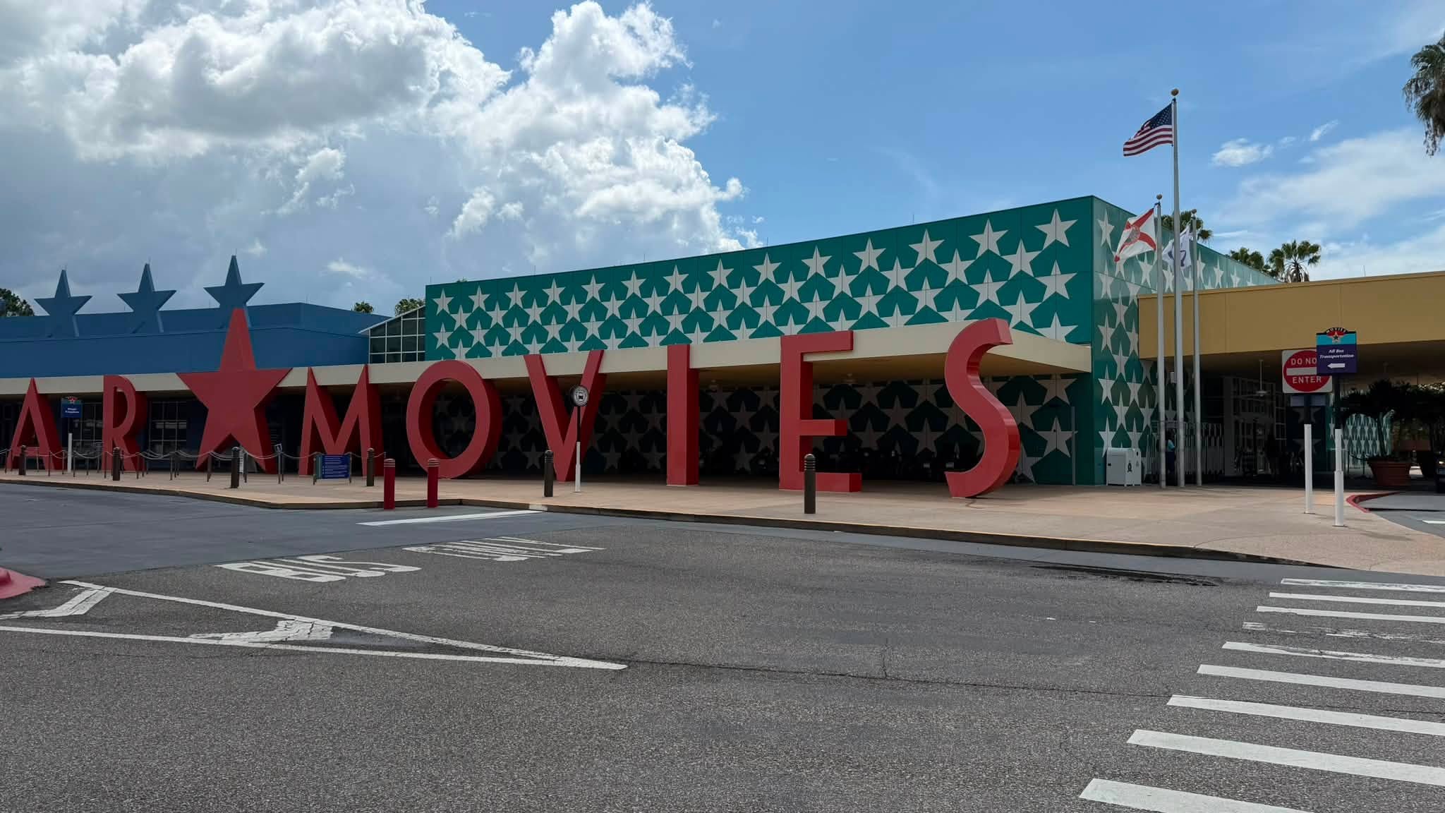 Disney's All-Star Movies Resort main entrance and lobby area