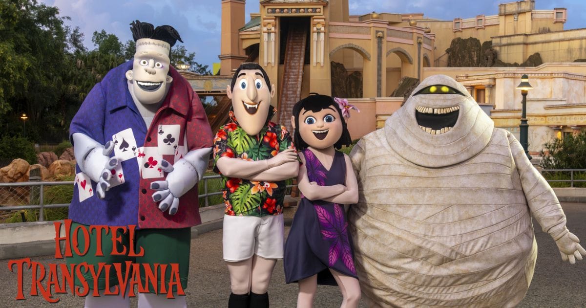 SeaWorld Orlando Halloween Spooktacular 2026 Adds Hotel Transylvania Monster Breakfast 4 Exterior facade of the SeaFire Inn converted into the Monster Dread and Breakfast at SeaWorld Orlando.