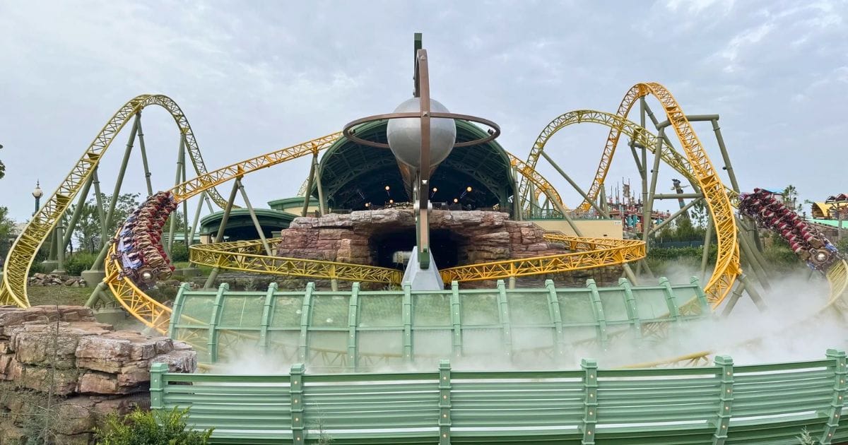 Stardust Racers roller coaster at Epic Universe