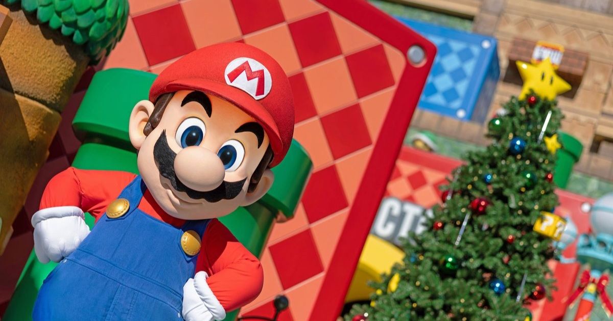 Super Nintendo World Christmas decorations