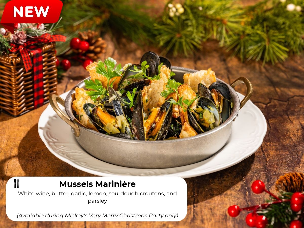 Mussels Mariniere with garlic and sourdough croutons