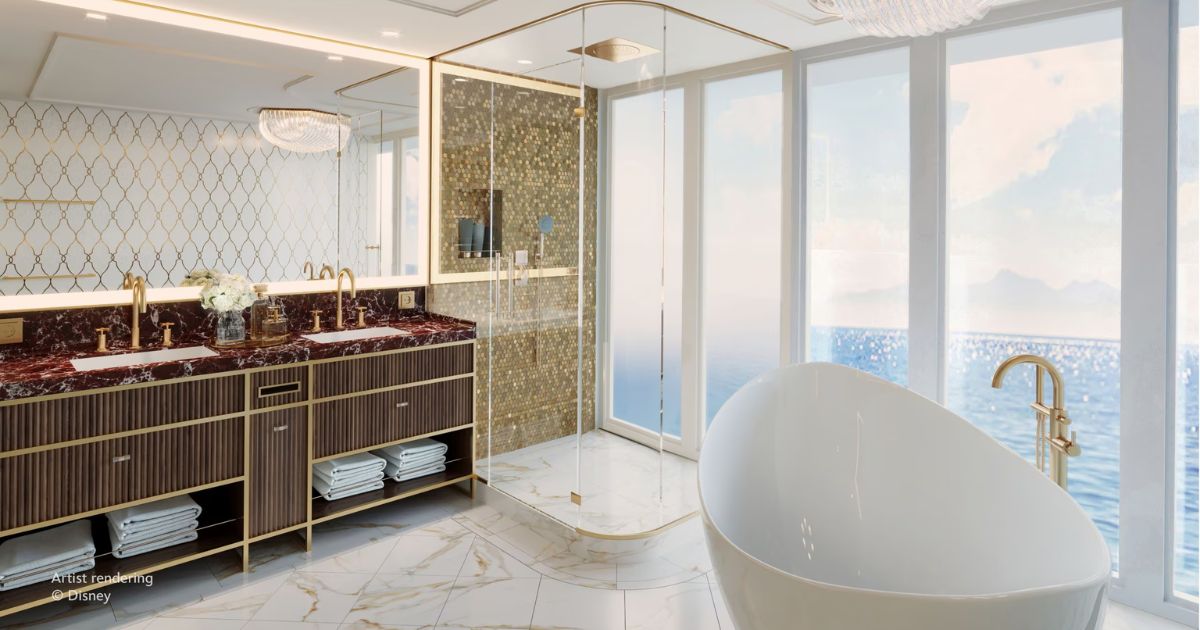 Bathroom inside a one-bedroom Concierge Royal Suite