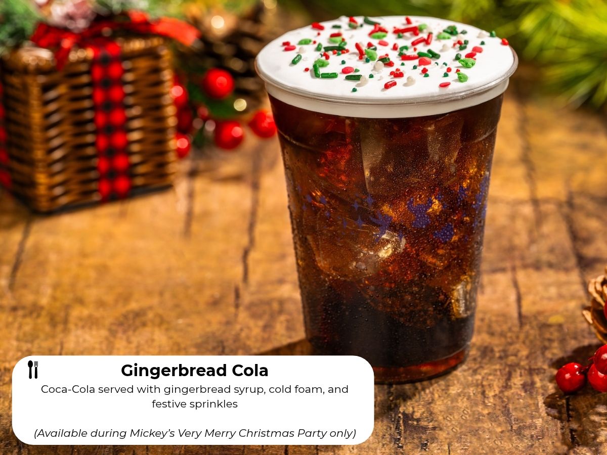 Gingerbread Cola drink in a plastic cup