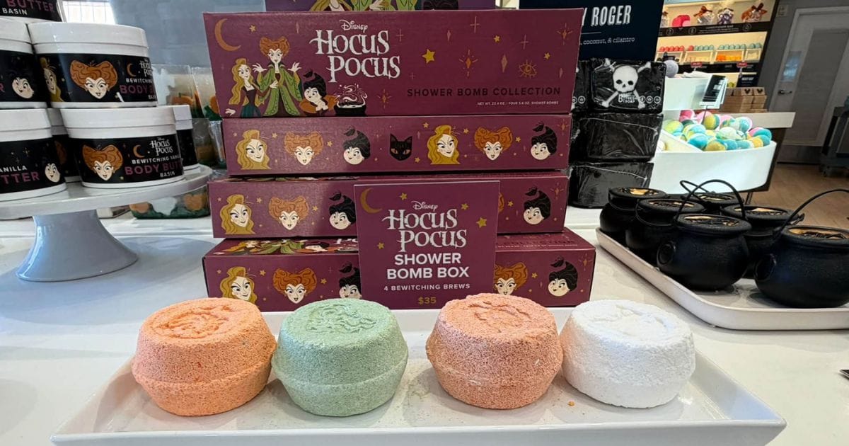 Hocus Pocus Shower Bomb Box from the Basin Disney Hocus Pocus collection