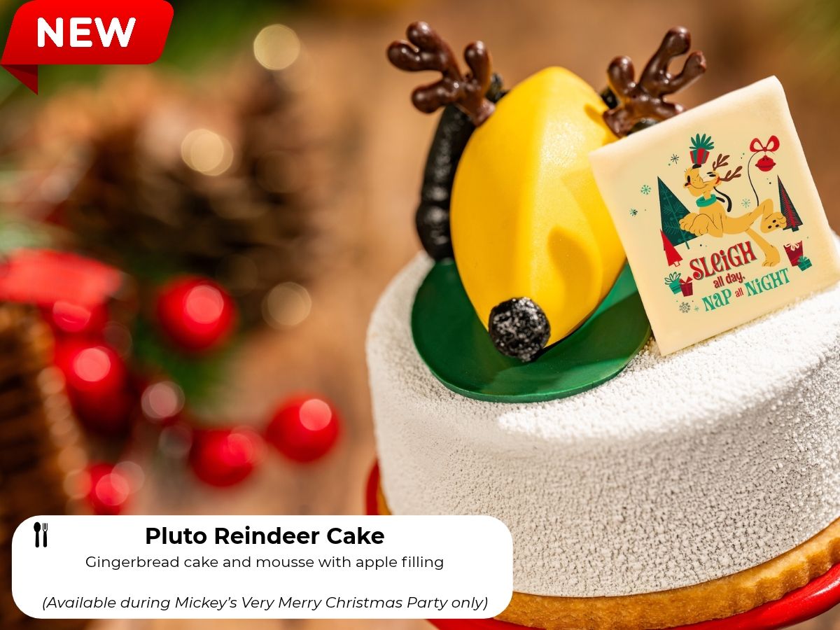 Pluto Reindeer Cake shaped like a reindeer face
