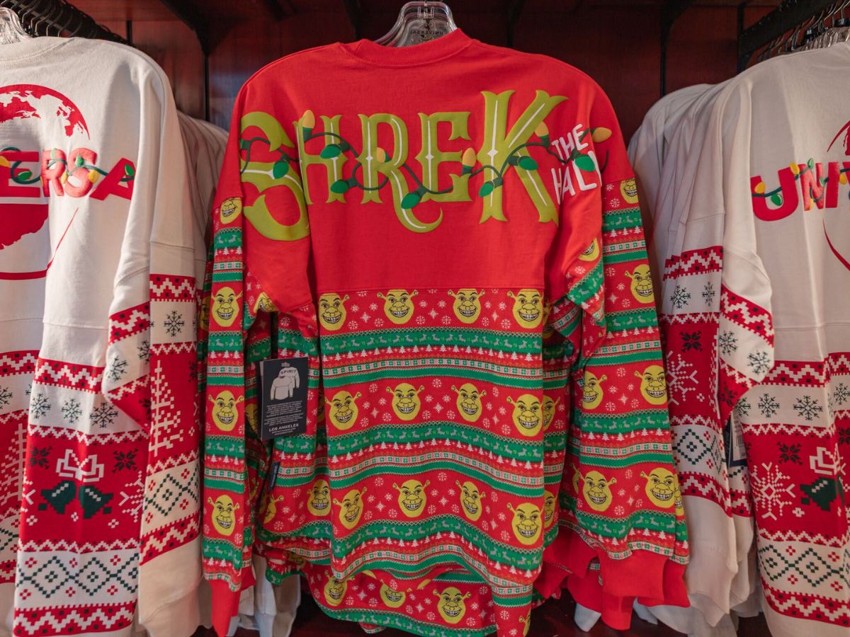 Universal Orlando Christmas Shrek Spirit Jersey