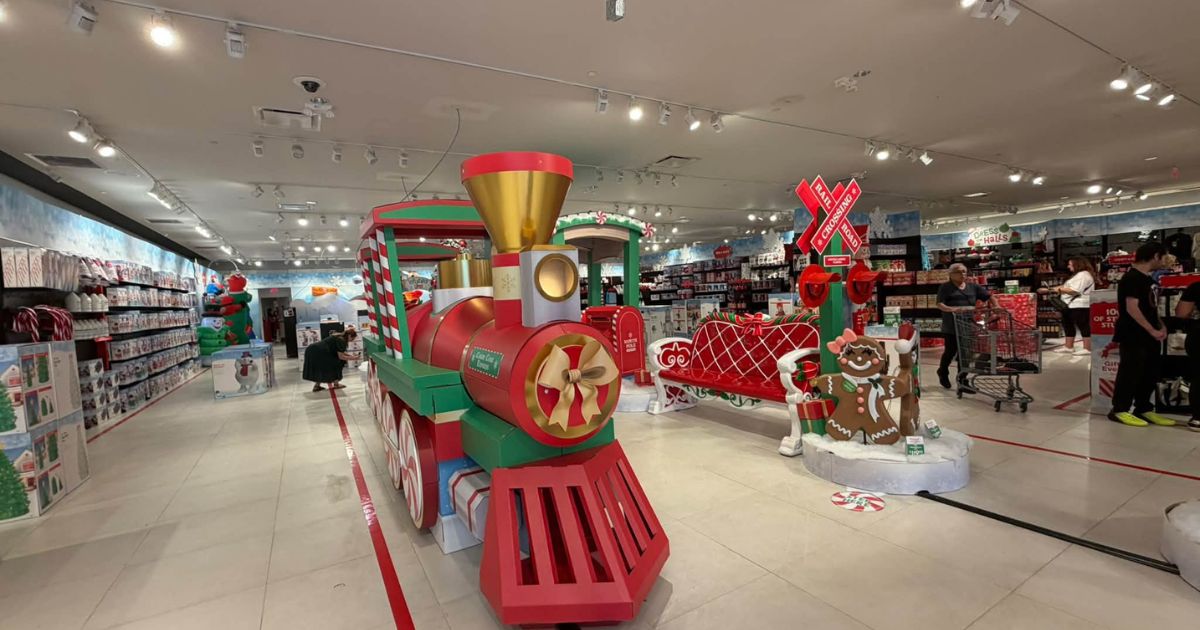 Additional Christmas photo op backdrop on the sales floor at Spirit Christmas