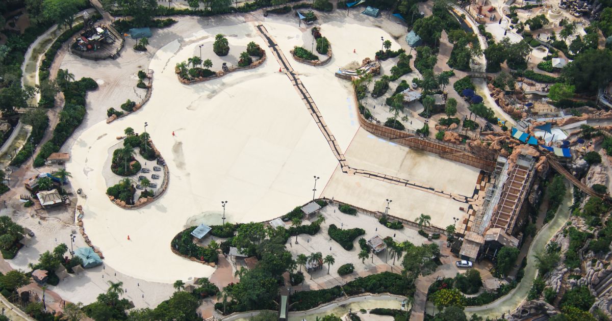 Aerial view of the drained surf pool and scaffolding at Disney's Typhoon Lagoon